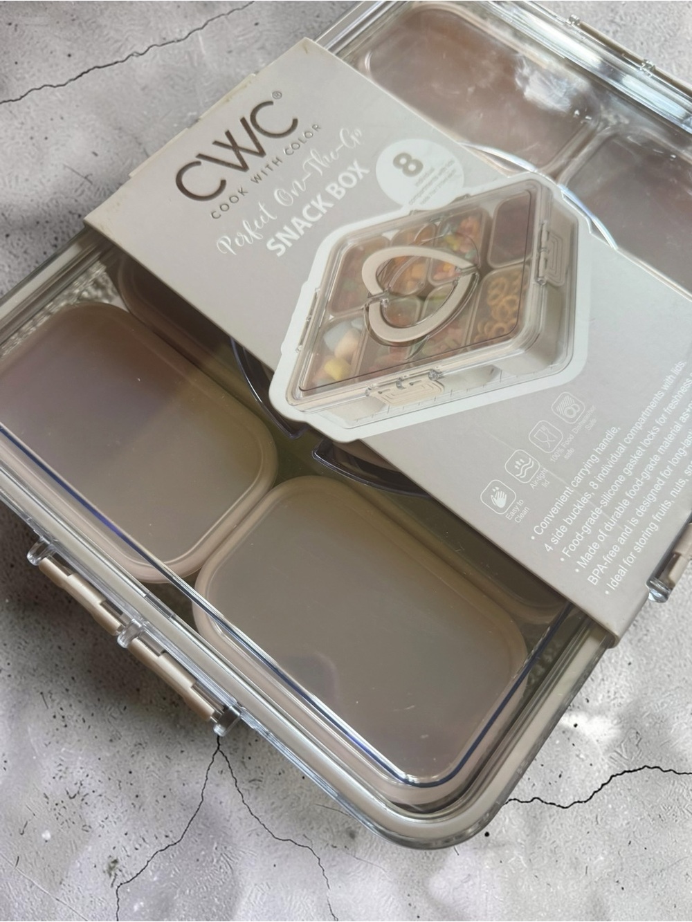 CWC Perfect On-The-Go Snack Box in beige - Picture 2 of 4